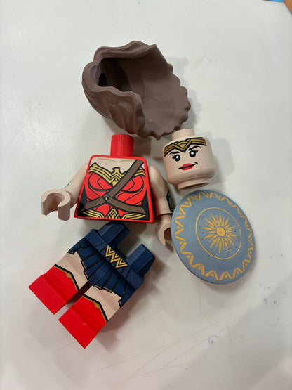 Wonder Girl - Custom 3D Printed Megafig