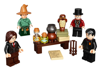 LEGO Minifigures: Harry Potter 40500 Wizarding World Minifigure Accessory Set