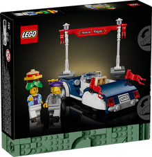 LEGO Icons 40913 Vintage Parade Car