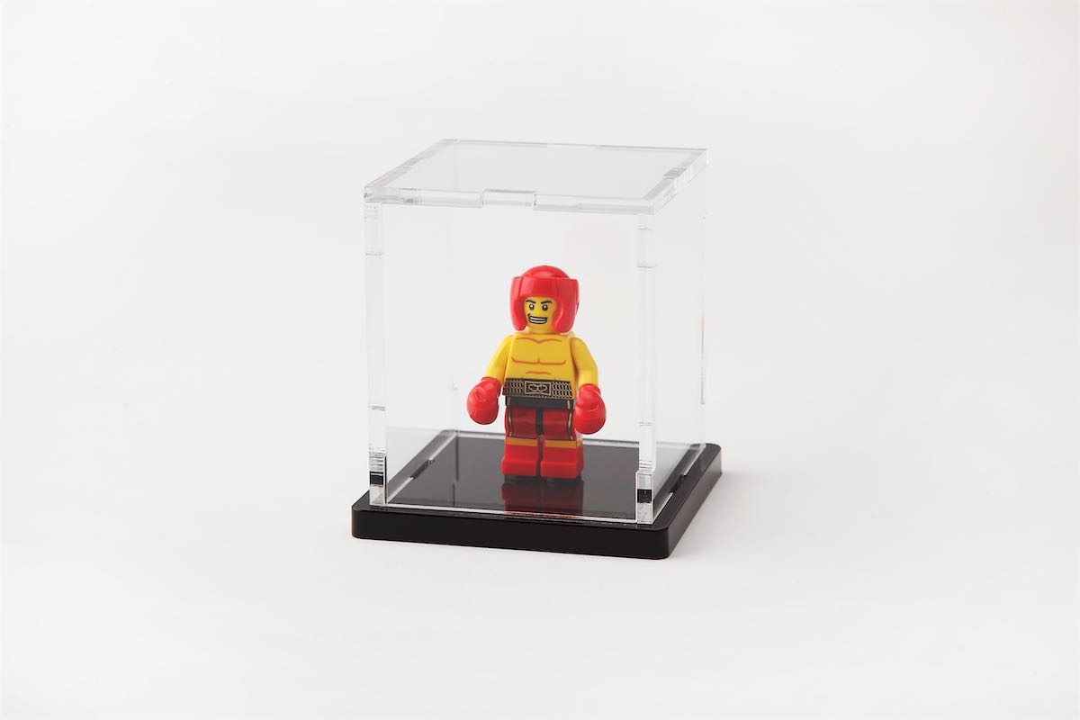 Tricked Out Bricks 1-Figure Display Case