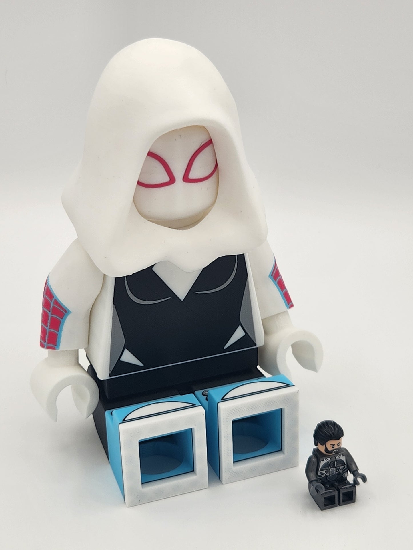 Gwen - Custom 3D Printed Megafig