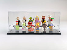 Tricked Out Bricks 12-Figure Display Case