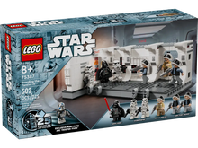 LEGO Star Wars 75387 Boarding the Tantive IV