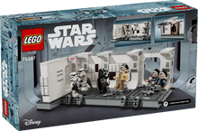 LEGO Star Wars 75387 Boarding the Tantive IV