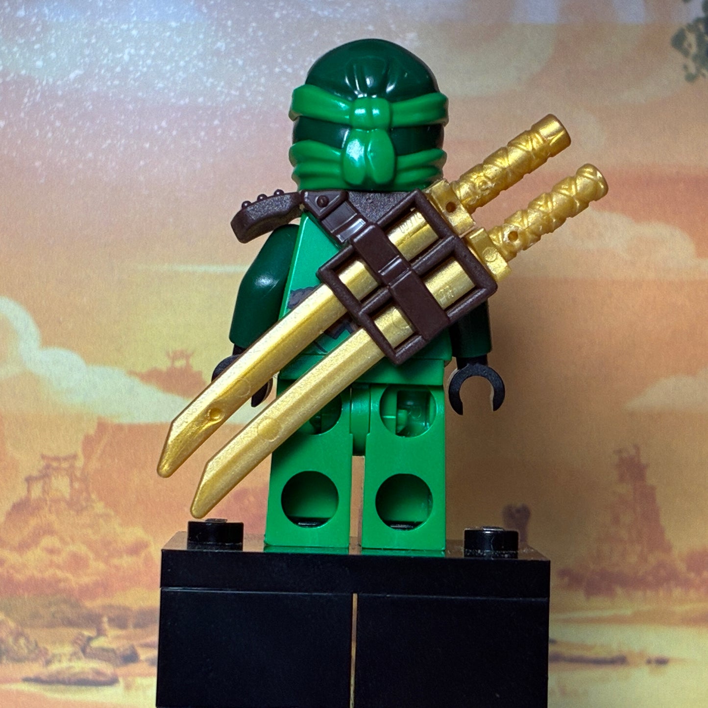 Lloyd (Honor Robe) - Ninjago (Njo0226)