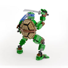 Leonardo - B3 Customs TMNT Figure
