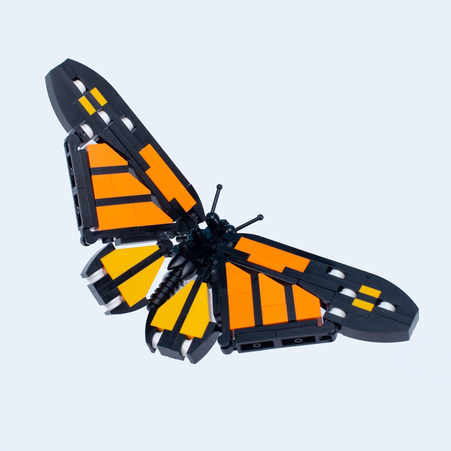 Monarch Butterfly - B3 Customs Building Set