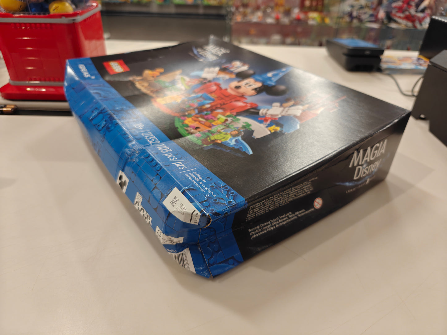 LEGO Ideas 21352 Magic of Disney